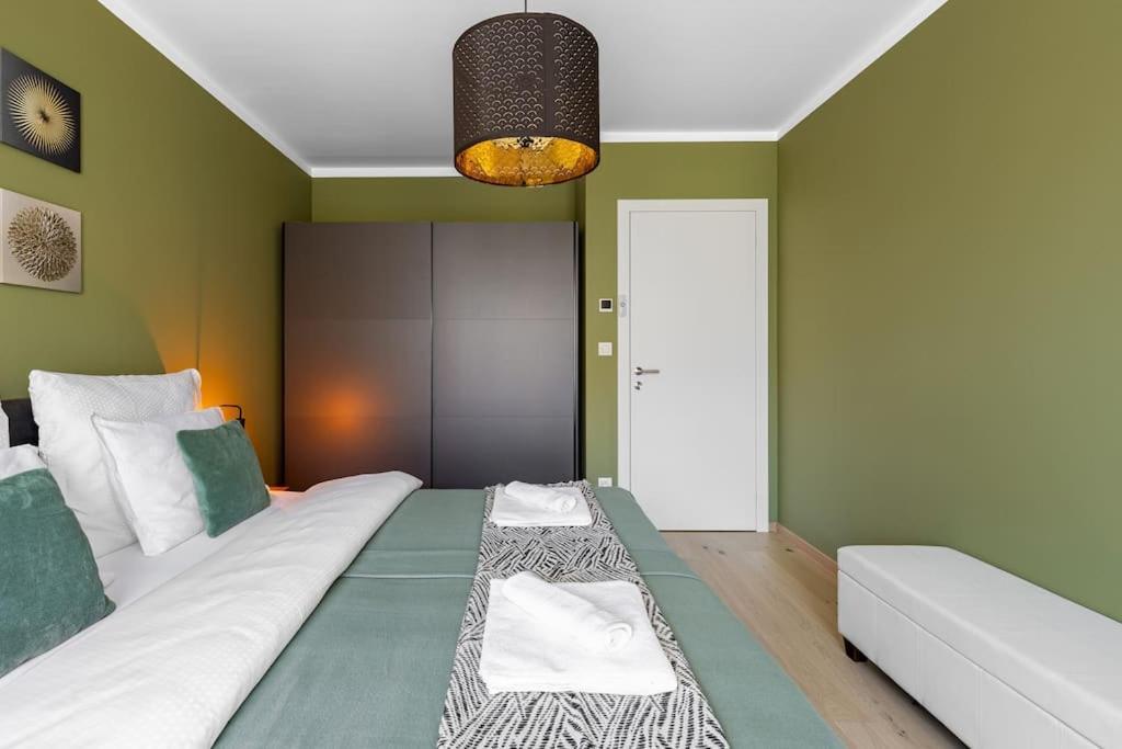 Appartamento Zwirn Comfort With Balcony Bratislava